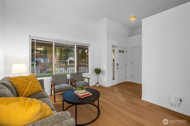 820 Grimes Road, Bothell, WA 98012