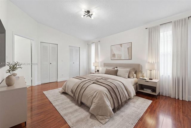 2166 NW 191st Ave, Pembroke Pines, FL 33029