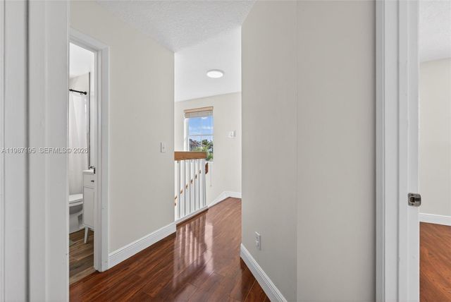 2166 NW 191st Ave, Pembroke Pines, FL 33029