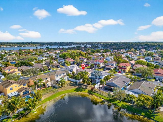 2166 NW 191st Ave, Pembroke Pines, FL 33029