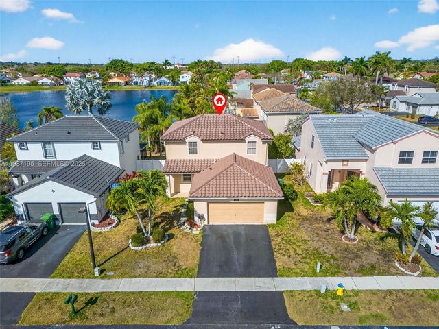 2166 NW 191st Ave, Pembroke Pines, FL 33029