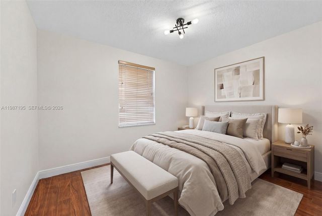 2166 NW 191st Ave, Pembroke Pines, FL 33029