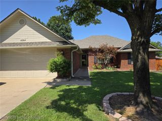 1707 Valley View Street, Van Buren, AR 72956