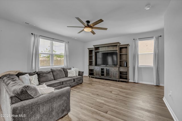 236 Tributary Circle, Wilmington, NC 28401