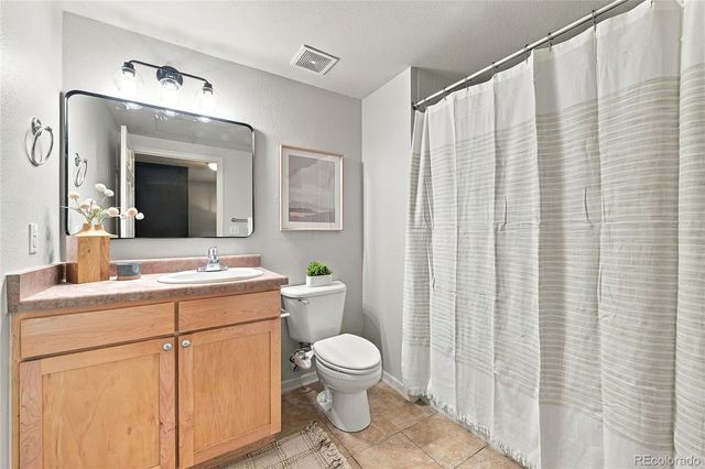 1623 Saint Paul Street 301, Denver, CO 80206