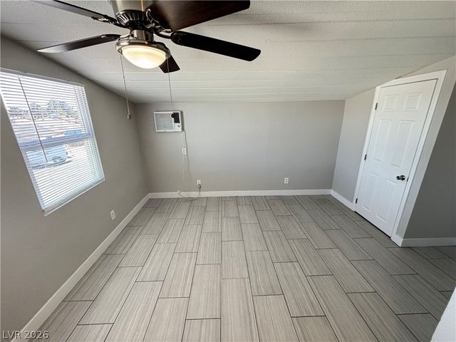 1601 Stewart Avenue 4, Las Vegas, NV 89101