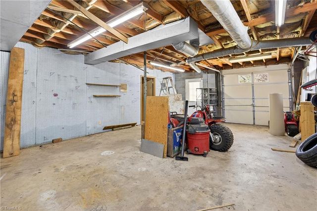 1611 Danny Bell Road, Asheboro, NC 27205