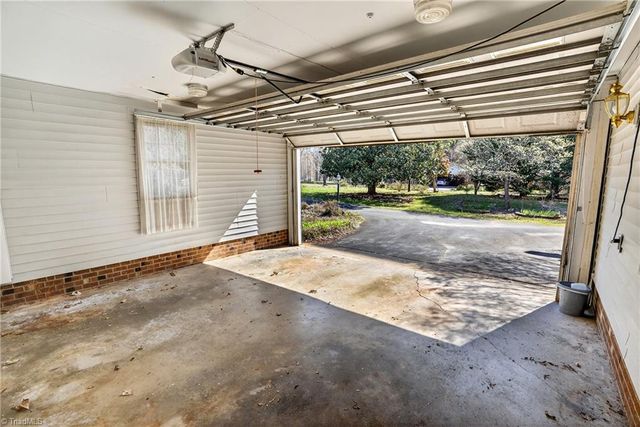 1611 Danny Bell Road, Asheboro, NC 27205
