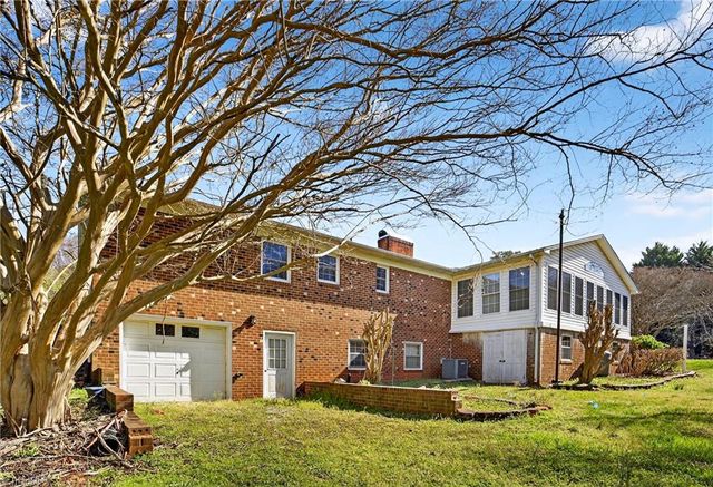 1611 Danny Bell Road, Asheboro, NC 27205