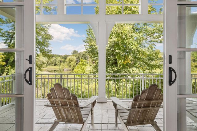 1625 Locust Hills Trail, Wayzata, MN 55391