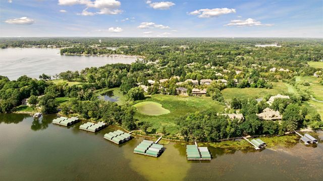 1625 Locust Hills Trail, Wayzata, MN 55391