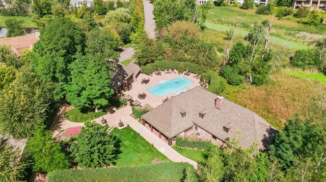 1625 Locust Hills Trail, Wayzata, MN 55391