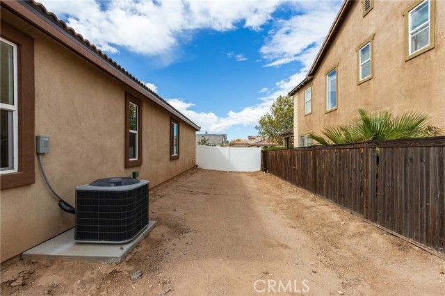 8507 Stockton Avenue, Hesperia, CA 92344