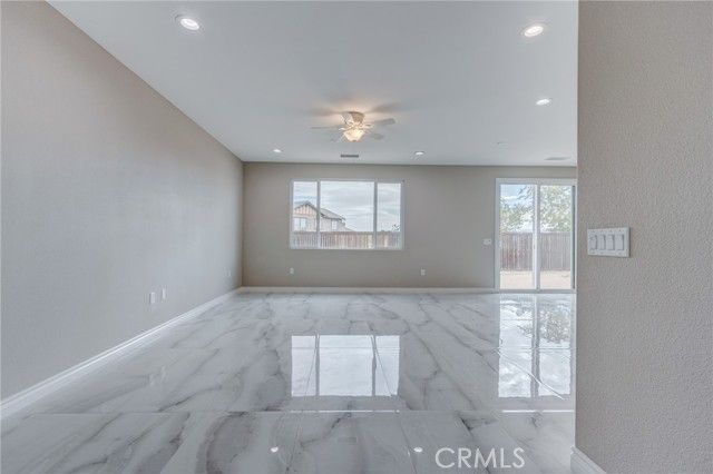 8507 Stockton Avenue, Hesperia, CA 92344