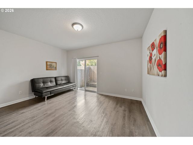18471 Sw ANNAMAE Ln, Beaverton, OR 97003