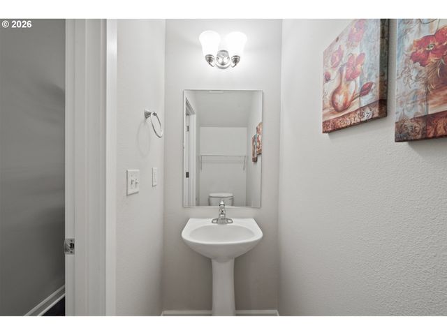 18471 Sw ANNAMAE Ln, Beaverton, OR 97003