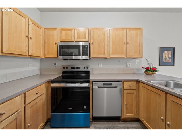 18471 Sw ANNAMAE Ln, Beaverton, OR 97003