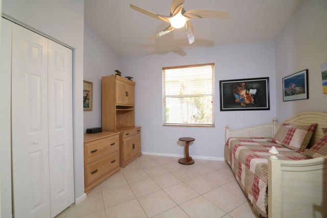 10052 Diamond Lake Drive, Boynton Beach, FL 33437