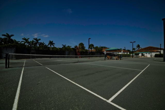 10052 Diamond Lake Drive, Boynton Beach, FL 33437