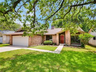 3607 Oak Creek DR, Austin, TX 78727