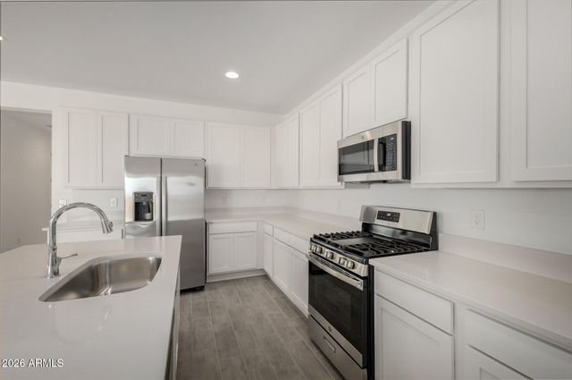 12368 W PARKWAY Lane, Avondale, AZ 85323