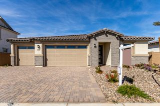 12368 W PARKWAY Lane, Avondale, AZ 85323