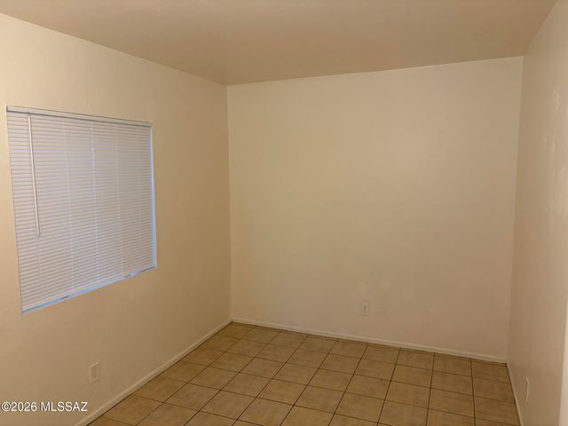 2327 N Dodge Boulevard, Tucson, AZ 85716