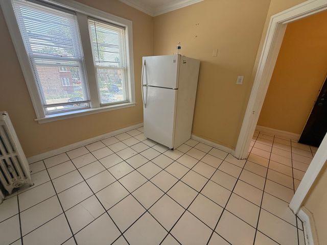 2146 S Gunderson Avenue 214, Berwyn, IL 60402