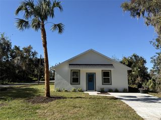 991 S DELAWARE AVENUE, Deland, FL 32720