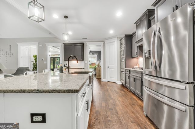 112 Gordon Oaks Way, Moreland, GA 30259