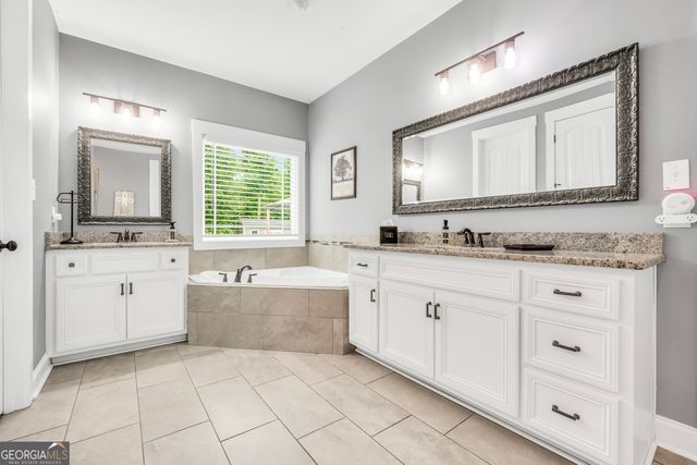112 Gordon Oaks Way, Moreland, GA 30259