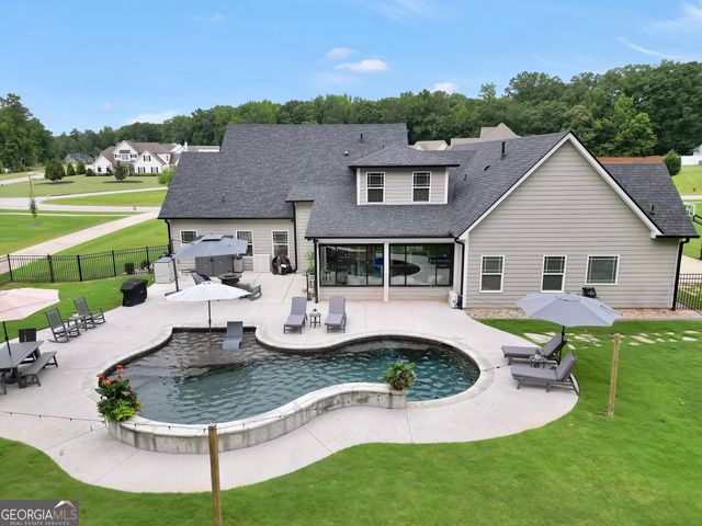 112 Gordon Oaks Way, Moreland, GA 30259