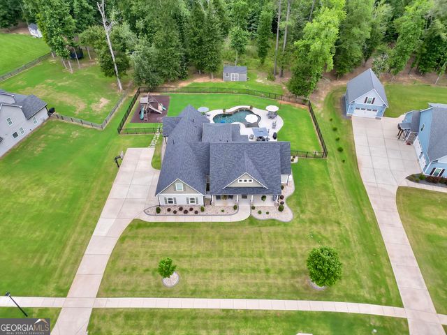 112 Gordon Oaks Way, Moreland, GA 30259