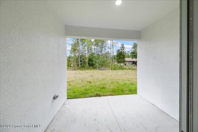 3373 Fitzpatrick Avenue SW, Palm Bay, FL 32908
