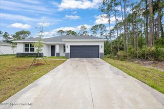 3373 Fitzpatrick Avenue SW, Palm Bay, FL 32908