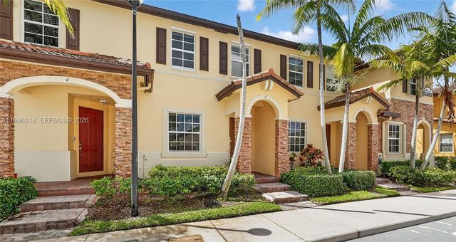 9041 SW 227th St 5, Cutler Bay, FL 33190