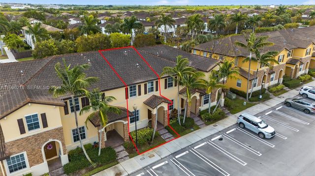 9041 SW 227th St 5, Cutler Bay, FL 33190