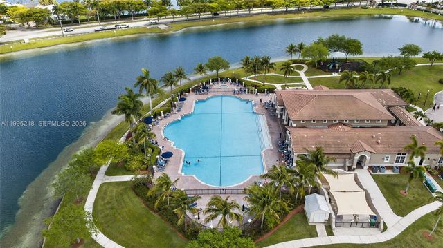 9041 SW 227th St 5, Cutler Bay, FL 33190