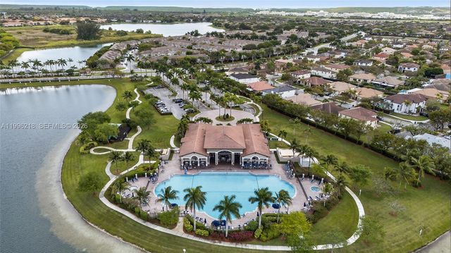 9041 SW 227th St 5, Cutler Bay, FL 33190