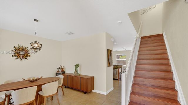 9041 SW 227th St 5, Cutler Bay, FL 33190