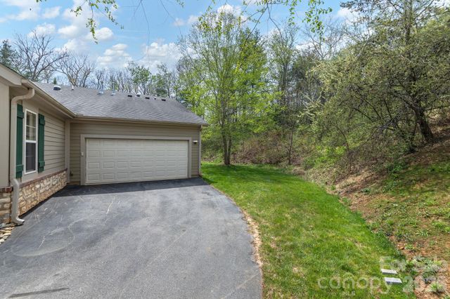 45 Craggy Vista Drive, Swannanoa, NC 28778