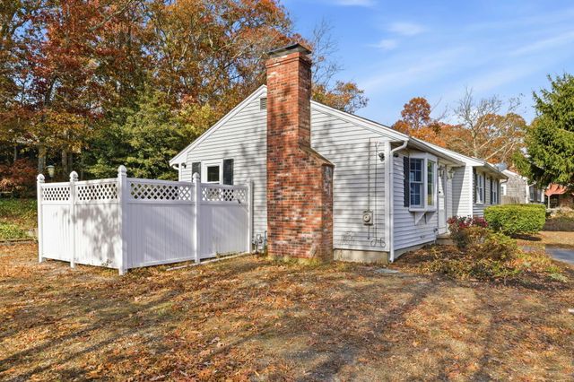 544 Cotuit Road, Mashpee, MA 02649