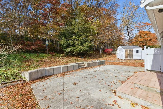 544 Cotuit Road, Mashpee, MA 02649