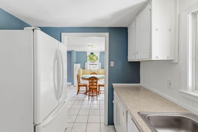 544 Cotuit Road, Mashpee, MA 02649