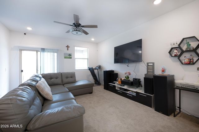 17052 W DIANA Avenue, Waddell, AZ 85355