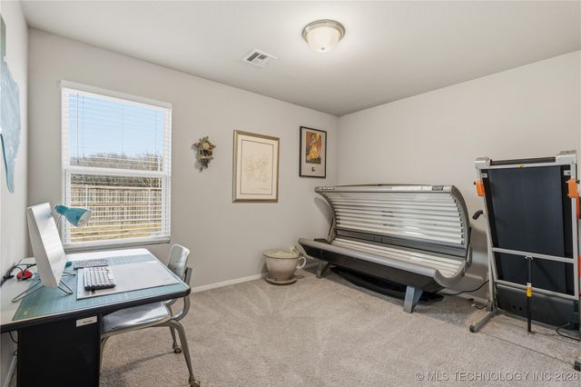 7403 E 145th Street North, Collinsville, OK 74021