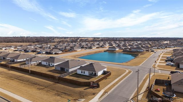 7403 E 145th Street North, Collinsville, OK 74021