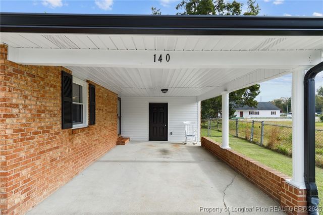 140 Starlite Drive, Lumberton, NC 28358