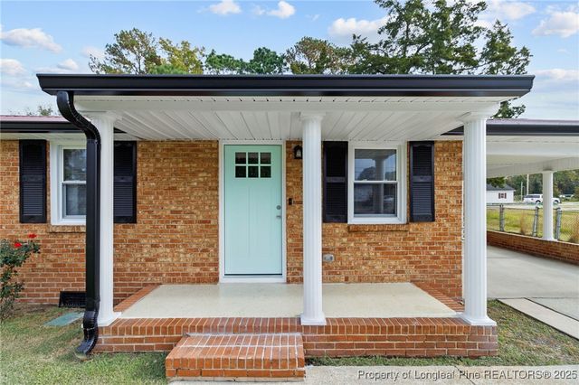 140 Starlite Drive, Lumberton, NC 28358