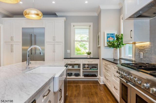 49 Highland Ave, Montclair Twp., NJ 07042